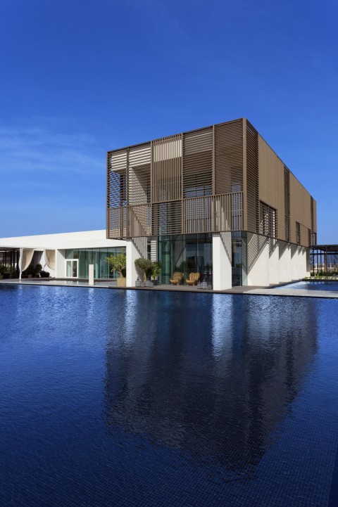 Bond Interiors The Oberoi Beach Resort Al Zorah Jpg Mea