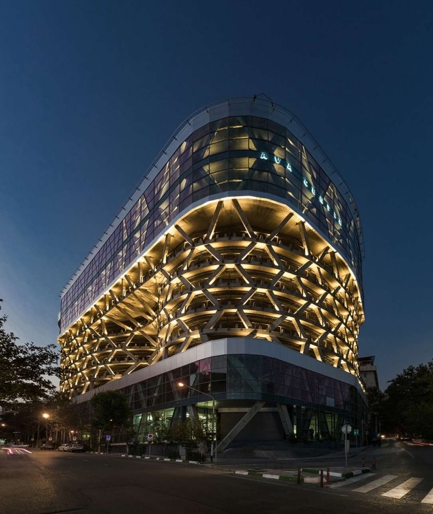 Ava Centre by Fluid Motion Architects wins Commercial Project of the